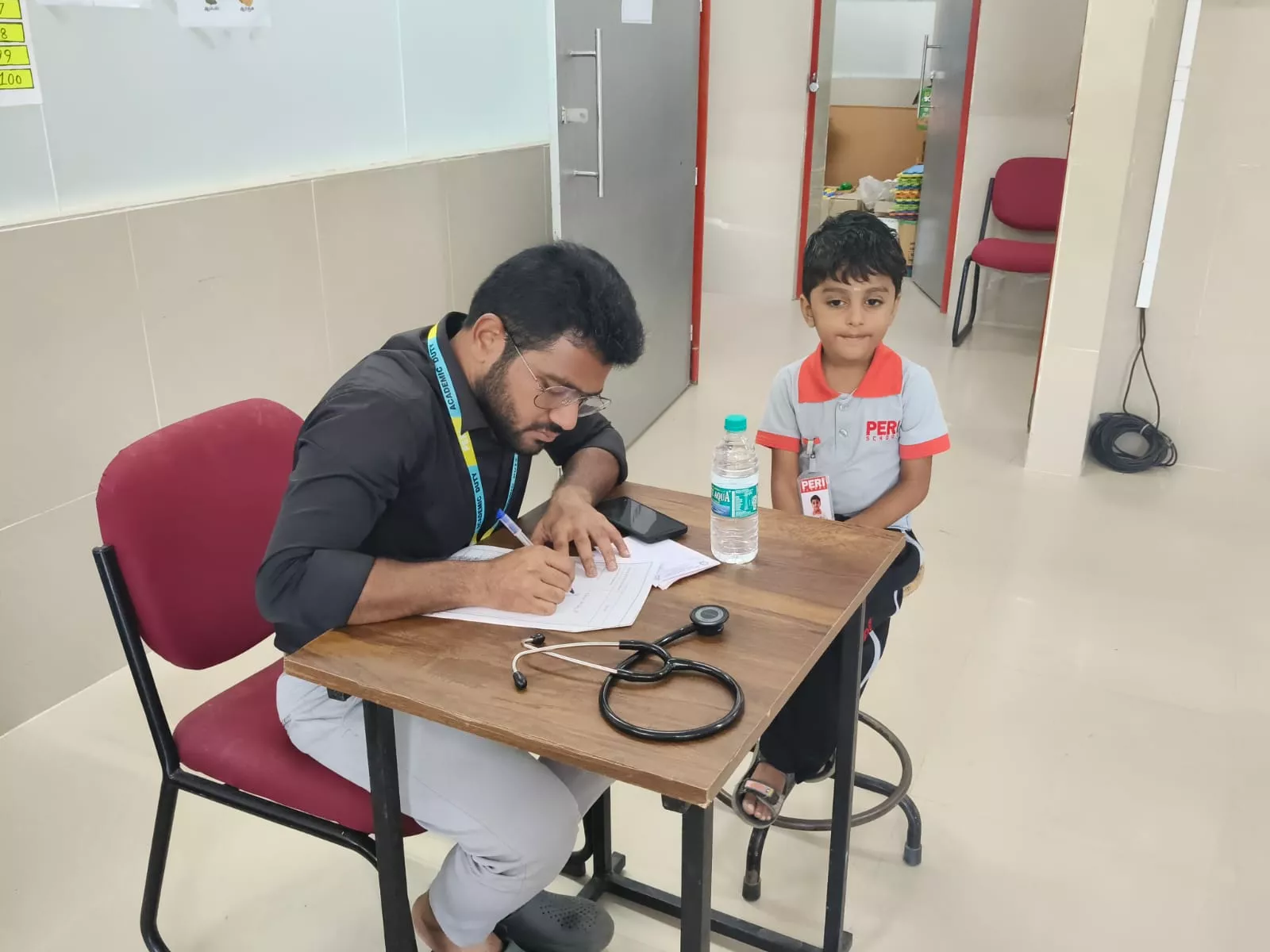 Stdents Health Check up in PERI School